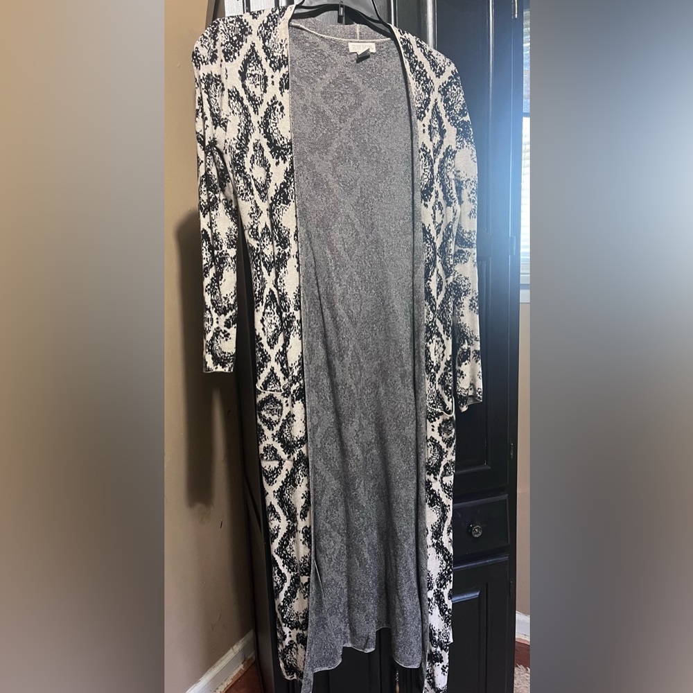 Adorable Fall Cardigan 🍁